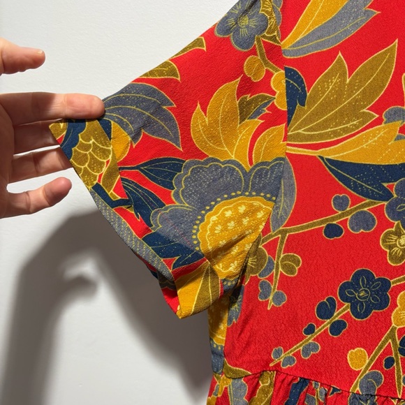 Sezane Floral Blouse Size Small Size 36 Oversized Peplum Tie Up Red Florsl Birds - Picture 5 of 13